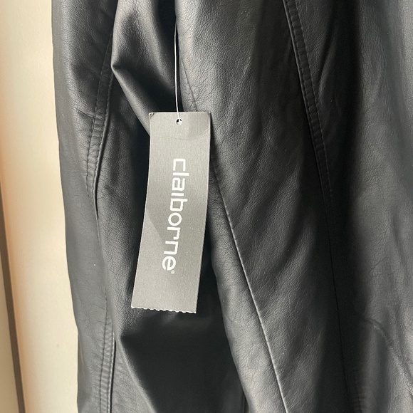 NWT Claiborne Black Leather Bomber Jacket - Picture 5 of 6
